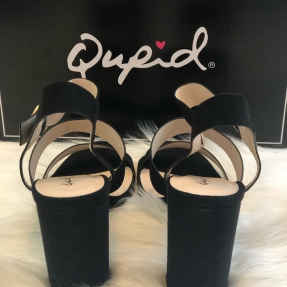 Qupid Suede Black Block Heels - Picture 3 of 6